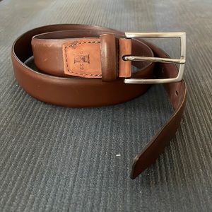 ALLEN EDMONDS Size 32 Leather Belt (matches with shoes in separate listing)